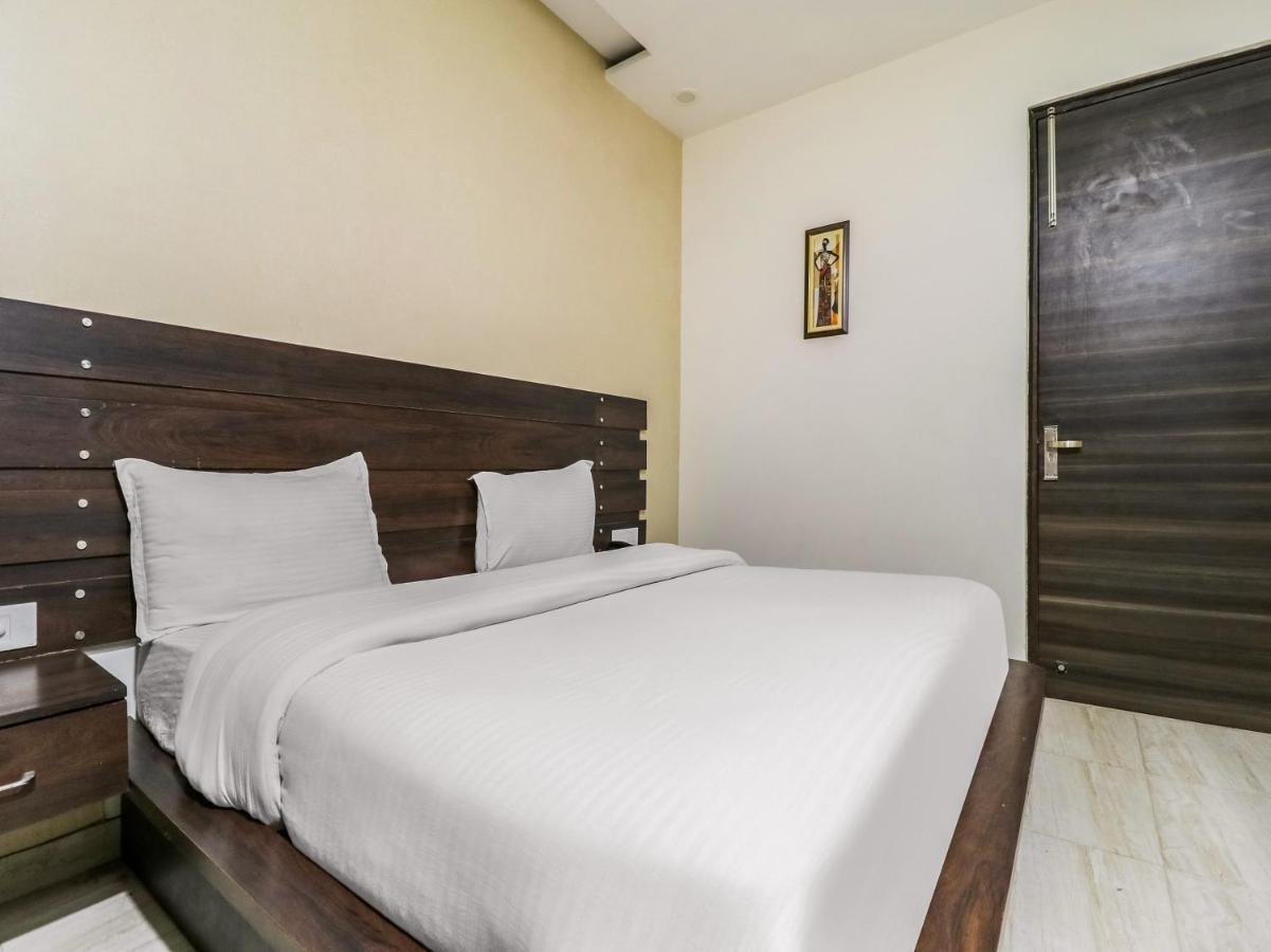 Oyo 1977 Hotel Grand Galaxy Amritsar Exterior foto